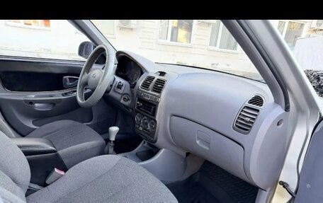 Hyundai Accent II, 2003 год, 300 000 рублей, 4 фотография