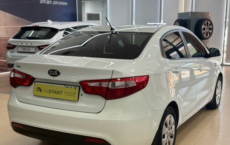 KIA Rio III рестайлинг, 2013 год, 750 000 рублей, 5 фотография