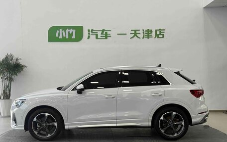 Audi Q3, 2022 год, 1 700 000 рублей, 4 фотография
