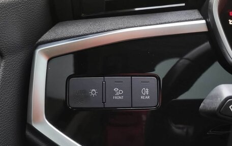 Audi Q3, 2022 год, 1 700 000 рублей, 16 фотография