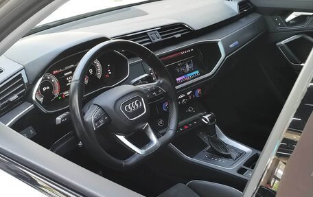 Audi Q3, 2022 год, 1 700 000 рублей, 9 фотография