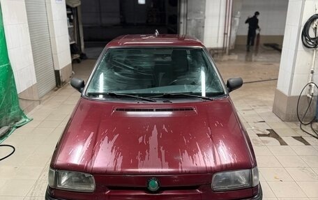 Skoda Felicia I рестайлинг, 1998 год, 89 000 рублей, 2 фотография