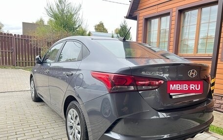 Hyundai Solaris II рестайлинг, 2021 год, 1 400 000 рублей, 4 фотография