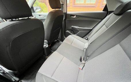 Hyundai Solaris II рестайлинг, 2021 год, 1 400 000 рублей, 10 фотография
