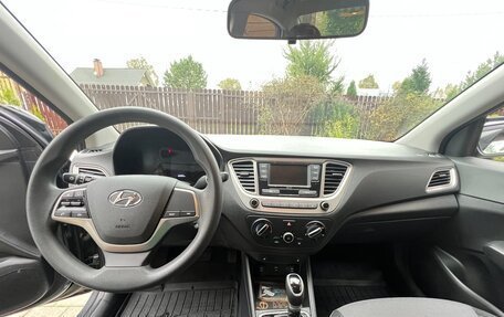 Hyundai Solaris II рестайлинг, 2021 год, 1 400 000 рублей, 8 фотография