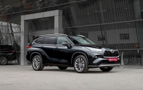 Toyota Highlander, 2026 год, 1 фотография