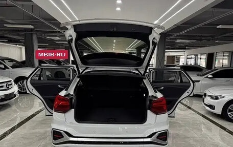 Audi Q2 I, 2022 год, 1 373 000 рублей, 3 фотография