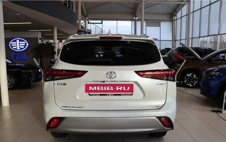 Toyota Highlander, 2026 год, 5 670 000 рублей, 6 фотография