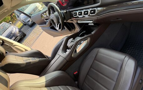 Mercedes-Benz GLS, 2019 год, 8 300 000 рублей, 18 фотография