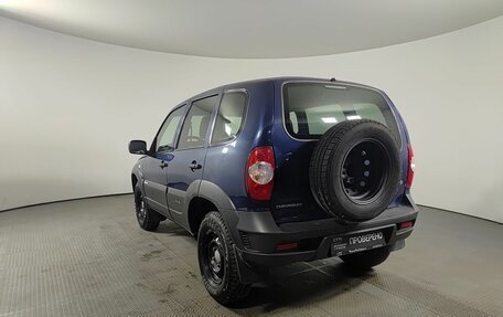 Chevrolet Niva I рестайлинг, 2017 год, 590 000 рублей, 8 фотография
