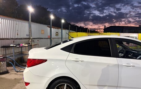 Hyundai Solaris II рестайлинг, 2016 год, 1 050 000 рублей, 14 фотография