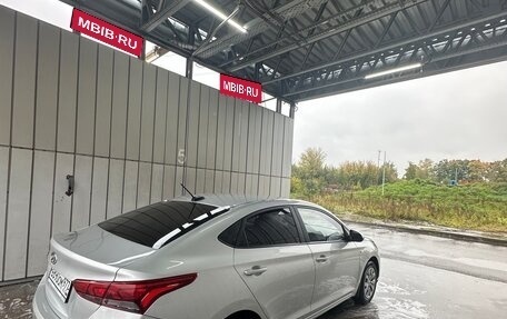 Hyundai Solaris II рестайлинг, 2021 год, 1 600 000 рублей, 6 фотография