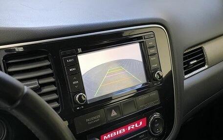 Mitsubishi Outlander III рестайлинг 3, 2013 год, 1 460 000 рублей, 13 фотография