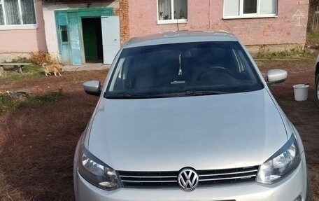 Volkswagen Polo VI (EU Market), 2012 год, 650 000 рублей, 2 фотография