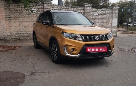 Suzuki Vitara II рестайлинг, 2021 год, 1 630 000 рублей, 2 фотография