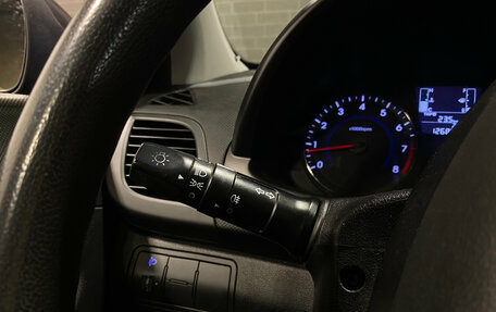 Hyundai Solaris II рестайлинг, 2016 год, 969 000 рублей, 19 фотография