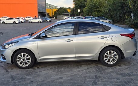 Hyundai Solaris II рестайлинг, 2017 год, 1 150 000 рублей, 6 фотография