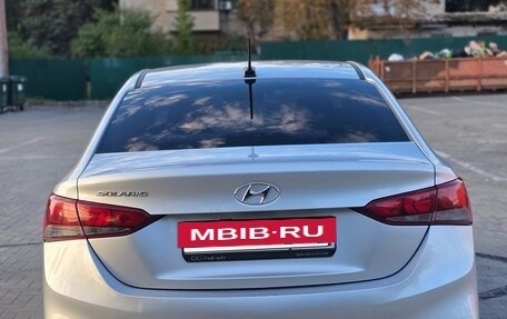 Hyundai Solaris II рестайлинг, 2017 год, 1 150 000 рублей, 8 фотография