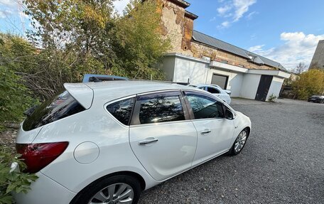 Opel Astra J, 2011 год, 750 000 рублей, 7 фотография