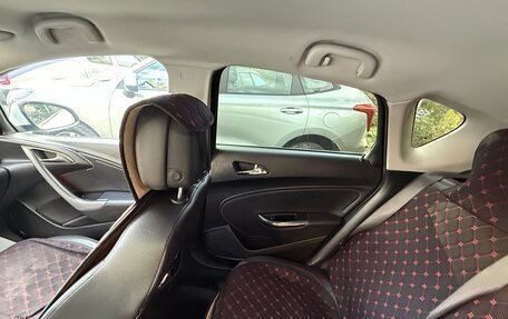 Opel Astra J, 2011 год, 750 000 рублей, 6 фотография