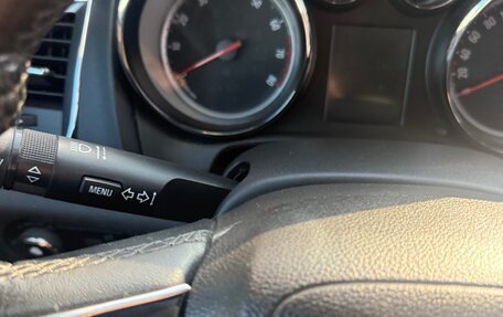 Opel Astra J, 2011 год, 750 000 рублей, 13 фотография
