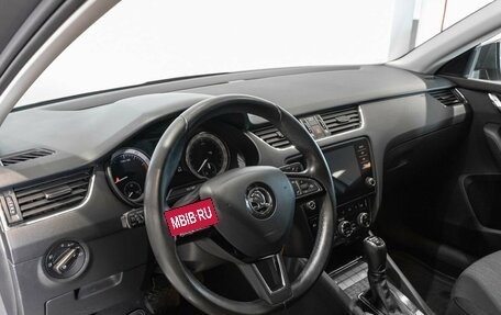 Skoda Octavia, 2017 год, 1 650 000 рублей, 5 фотография