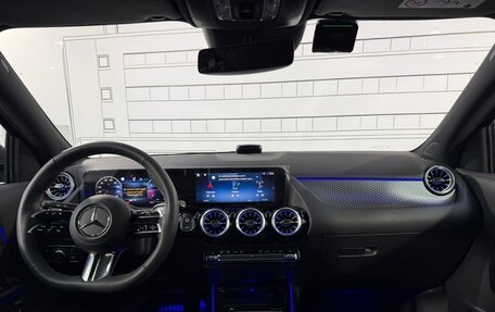 Mercedes-Benz GLA, 2025 год, 5 999 000 рублей, 18 фотография