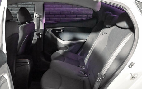 Hyundai Elantra V, 2013 год, 1 050 000 рублей, 20 фотография
