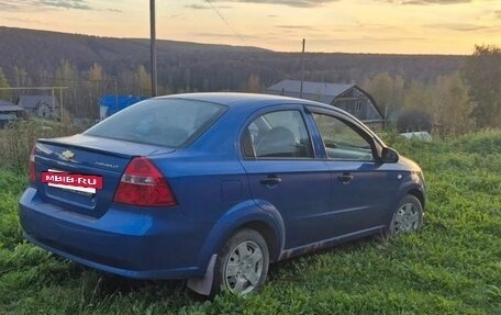 Chevrolet Aveo III, 2010 год, 350 000 рублей, 2 фотография