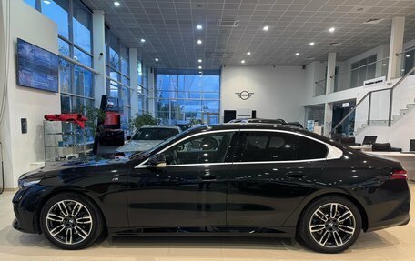 BMW 5 серия, 2024 год, 7 600 000 рублей, 10 фотография