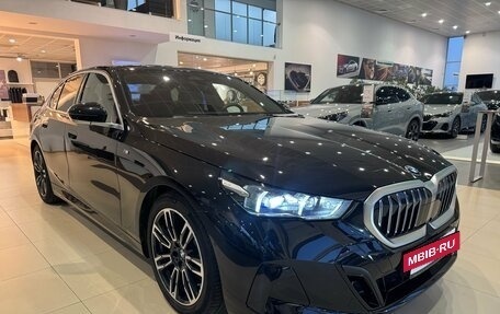 BMW 5 серия, 2024 год, 7 600 000 рублей, 6 фотография