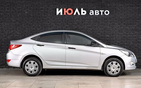 Hyundai Solaris II рестайлинг, 2014 год, 750 000 рублей, 10 фотография