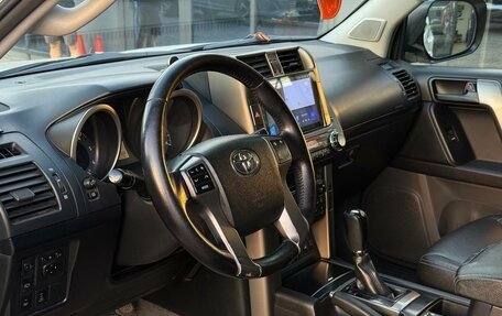 Toyota Land Cruiser Prado 150 рестайлинг 2, 2013 год, 2 519 000 рублей, 9 фотография