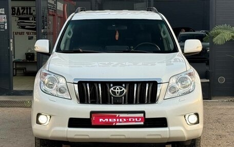 Toyota Land Cruiser Prado 150 рестайлинг 2, 2013 год, 2 519 000 рублей, 3 фотография