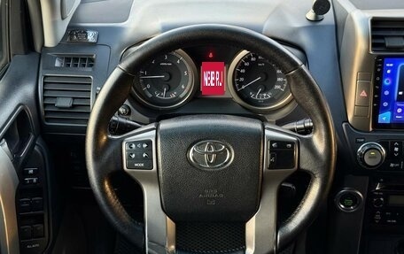 Toyota Land Cruiser Prado 150 рестайлинг 2, 2013 год, 2 519 000 рублей, 14 фотография