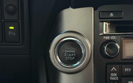Toyota Land Cruiser Prado 150 рестайлинг 2, 2013 год, 2 519 000 рублей, 22 фотография