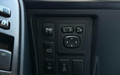 Toyota Land Cruiser Prado 150 рестайлинг 2, 2013 год, 2 519 000 рублей, 27 фотография