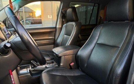 Toyota Land Cruiser Prado 150 рестайлинг 2, 2013 год, 2 519 000 рублей, 29 фотография