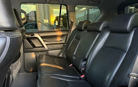 Toyota Land Cruiser Prado 150 рестайлинг 2, 2013 год, 2 519 000 рублей, 31 фотография