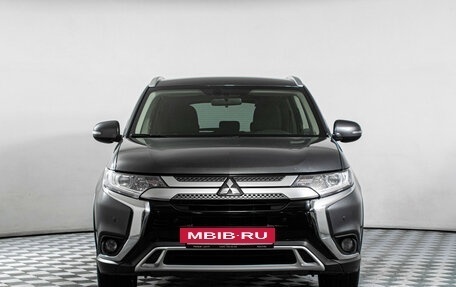 Mitsubishi Outlander III рестайлинг 3, 2021 год, 2 717 000 рублей, 2 фотография