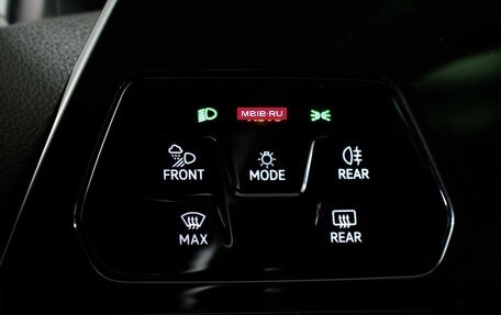 Volkswagen Golf VIII, 2020 год, 2 797 000 рублей, 18 фотография