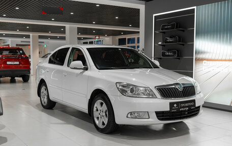 Skoda Octavia, 2012 год, 870 000 рублей, 2 фотография