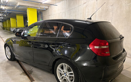 BMW 1 серия, 2011 год, 770 000 рублей, 5 фотография