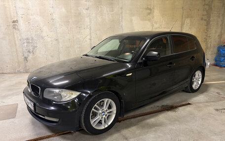 BMW 1 серия, 2011 год, 770 000 рублей, 3 фотография