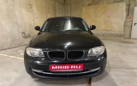 BMW 1 серия, 2011 год, 770 000 рублей, 2 фотография