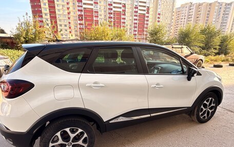 Renault Kaptur I рестайлинг, 2018 год, 1 800 000 рублей, 9 фотография