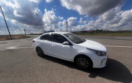 KIA Rio IV, 2019 год, 750 000 рублей, 8 фотография