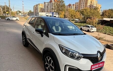 Renault Kaptur I рестайлинг, 2018 год, 1 800 000 рублей, 8 фотография