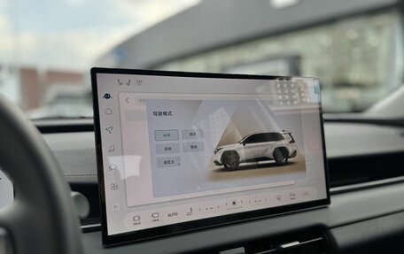 Toyota RAV4, 2026 год, 4 950 000 рублей, 28 фотография