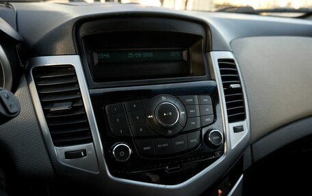 Chevrolet Cruze II, 2012 год, 678 000 рублей, 9 фотография